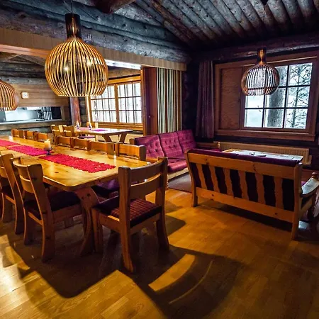 Chalet Saarikejo Huskylodge
