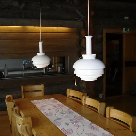 Chalet Saarikejo Huskylodge *