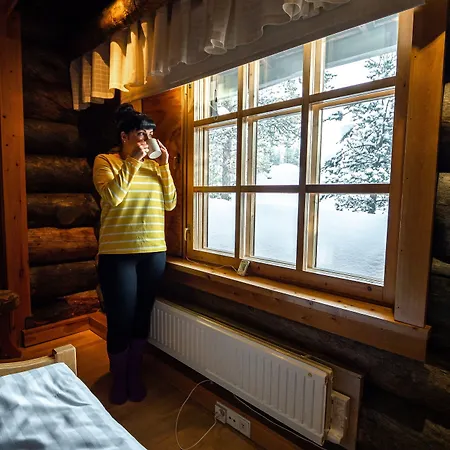 Saarikejo Huskylodge Chalet *